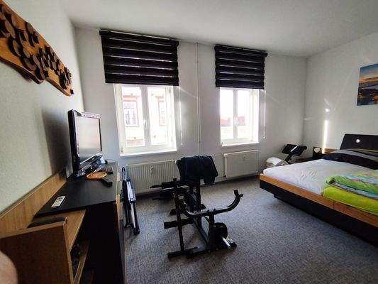 Schlafzimmer (2).jpg