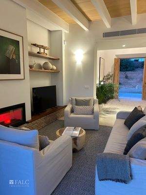 WhatsApp Image 2024-10-14 at 20.44.50 (2)