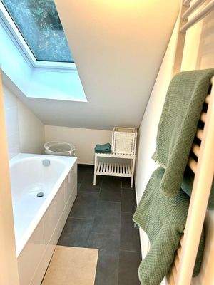 Badezimmer Ansicht 1