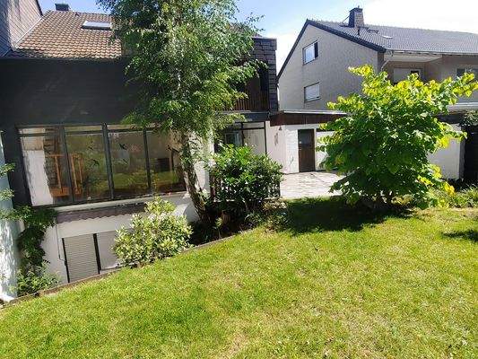 024 Garten im Sommer.jpg