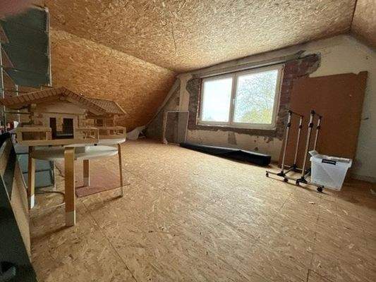 vorbereitetes Dachgeschoss zum Ausbau
