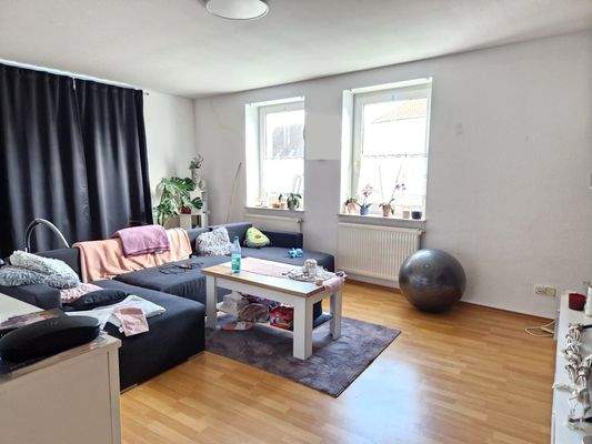 Wohnzimmer Wohnung 2