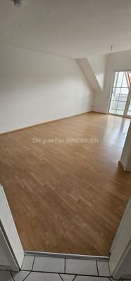 Wohn/Esszimmer, Blick aus der Küche ins Wohnzimmer