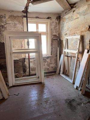 Innenansicht und neue Fenster