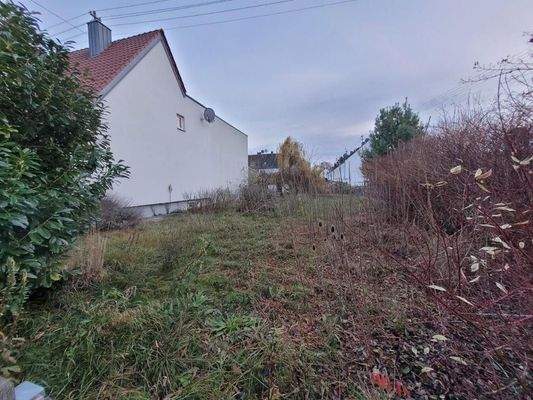 Grundstück für Doppelhaushälfte