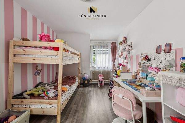 Kinderzimmer OG