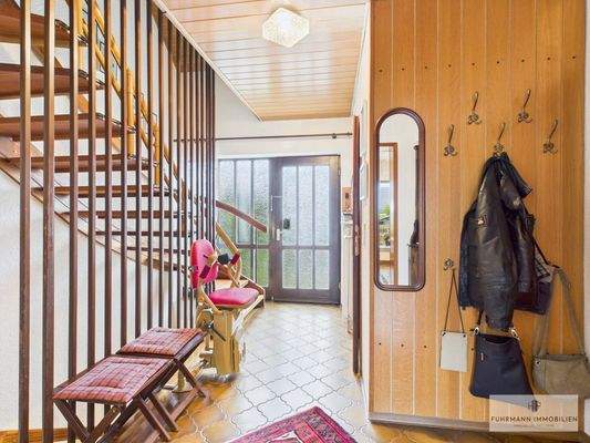 Diele mit Treppenaufgang