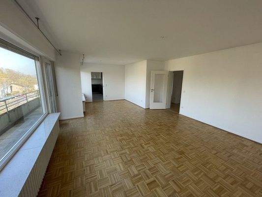 Wohnung-Rödgen-Bärner-Straße-24-50031-004-WE04-Woh