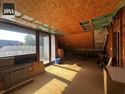 Teilausgebautes Dachgeschoss