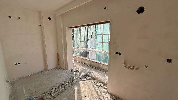 Apartments in a New Building near the Sea in İzmir Karşıyaka