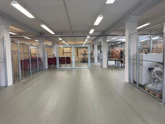 Lager BT4 1.OG, 140 qm - 1222 qm