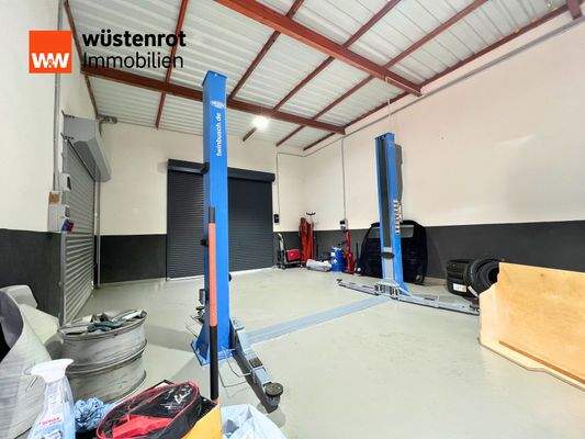 Einheit 1 - Werkstatt mit Hebebühne