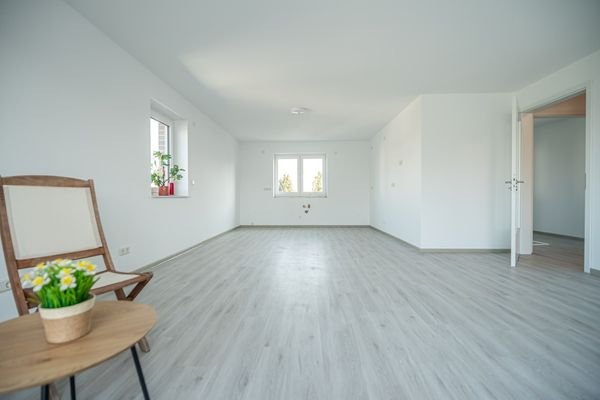 Wohn-/Essbereich mit offener Küche