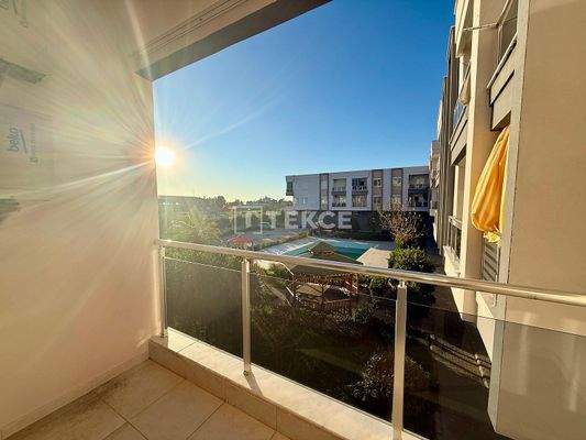 Furnished Apartment in a Complex with a Pool in Alanya