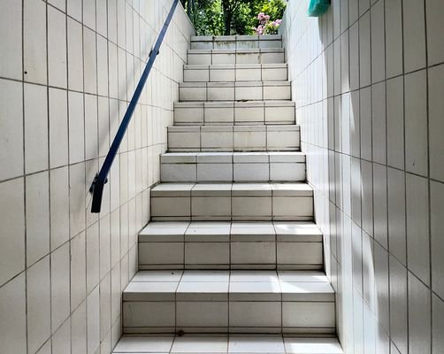 Treppenaufgang vom UG in den Garten
