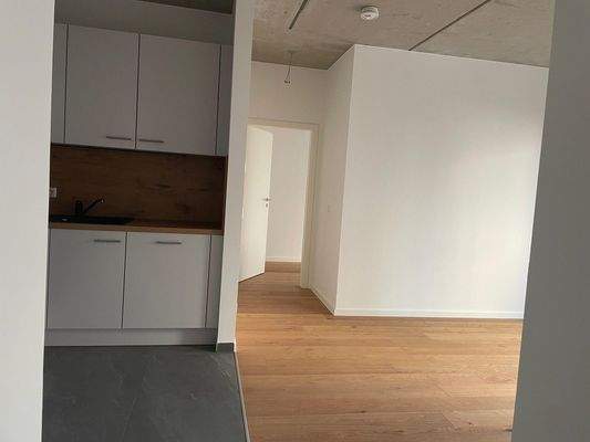 Blick von Flur zu Wohnen/Essen