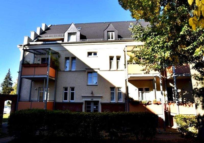 Clausstr. +Die Wohnung gefällt mir +  2 Raum Whg. Bad mit Fenster und mit Balkon