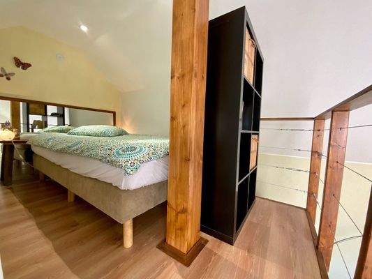 Fewo Links Empore Schlafzimmer