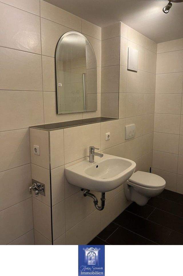 Traumhaftes Wohnen mit Aussicht - Balkon! Lift! - Foto 1