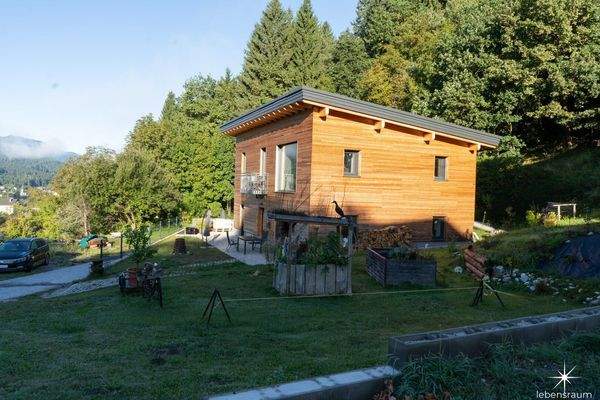 Hausansicht - Traumhaus in der Nähe vom Faaker See