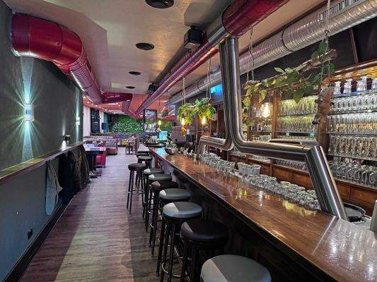 Barbereich Gaststätte links