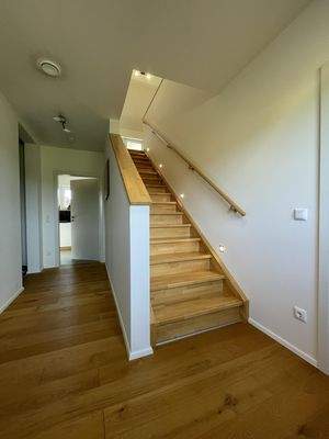 hochwertige Holztreppe