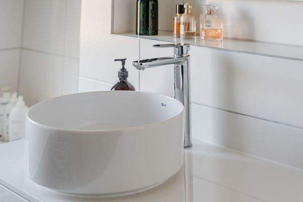 Detail bathroom faucet