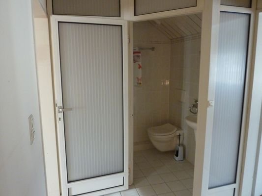 38 St. Nikolaus 11a 3.OG Badezimmer 1