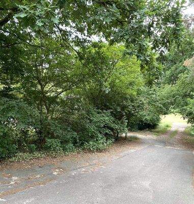 Grundstück Seitenansicht