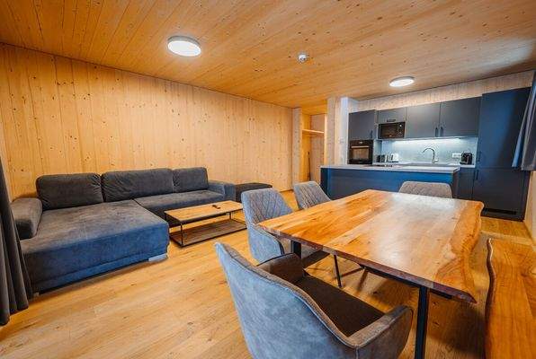 20251203-DSC05360-HDR-SJ Photography (Selina Jakob)