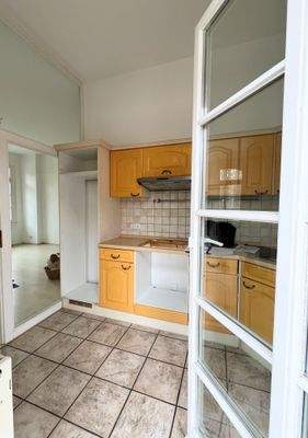 Blick vom Balkon in die Küche