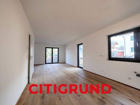 Wohn-/Esszimmer l Offene Küche