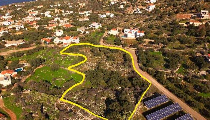 Kreta, Kokkino Chorio: Sofort bebaubares Grundstück mit Meerblick zu verkaufen