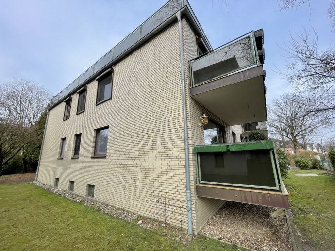 Verkaufsangebot für eine freie 3 Zimmer EG-Wohnung mit Balkon und Stellplatz, ca. 87,16 m² Wohnfläche in Hamburg-Schnelsen