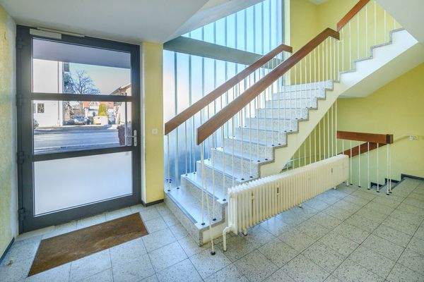 Gepflegtes Treppenhaus 