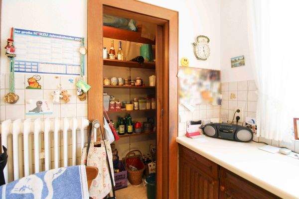 Vorratskammer in der Küche