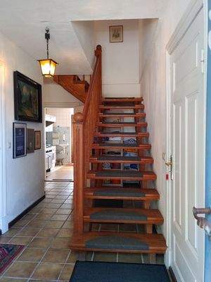 10) Treppe EG zum OG Whg. I.jpg