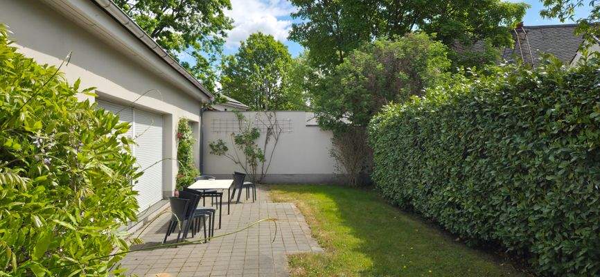 Terasse Nebengebäude