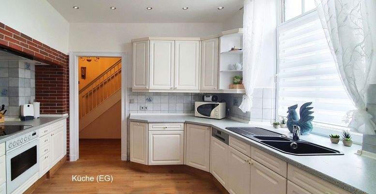 Einbauküche im Erdgeschoss