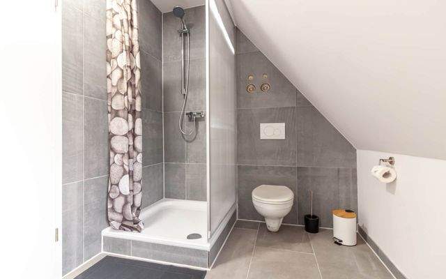 Zeitwohnen Monteurwohnung Beuren (3).jpg