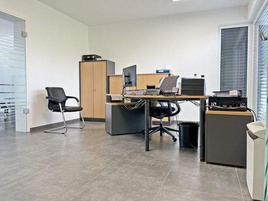 Büro (3).jpg