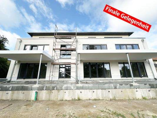 Gartenasicht+Terrasse (links)