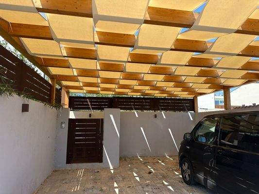 Überdachter Stellplatz für 2