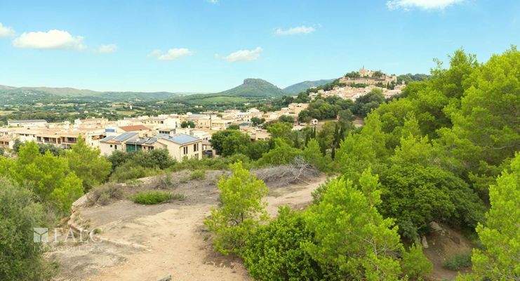 Sicht - Dorf - Grundstück