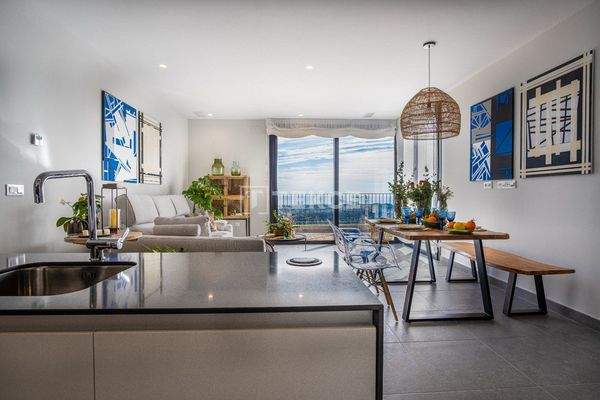 Modern Villas Near Golf Courses in Polop Alicante