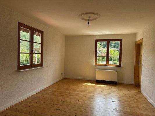 Wohnhaus 2 - Zimmer 1 OG