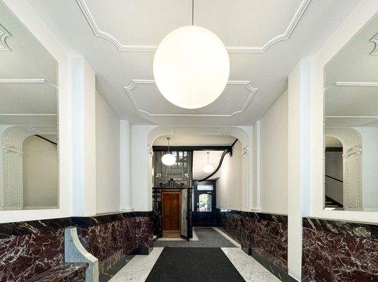 gepflegter Eingangsbereich