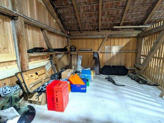 Weiterer Abstellraum im OG