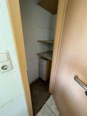 Abstellkammer Küche