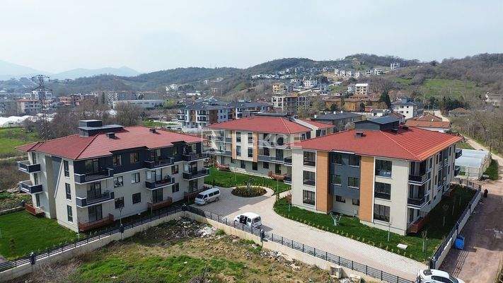 Apartments in a Complex Close to Daily Amenities in Yalova